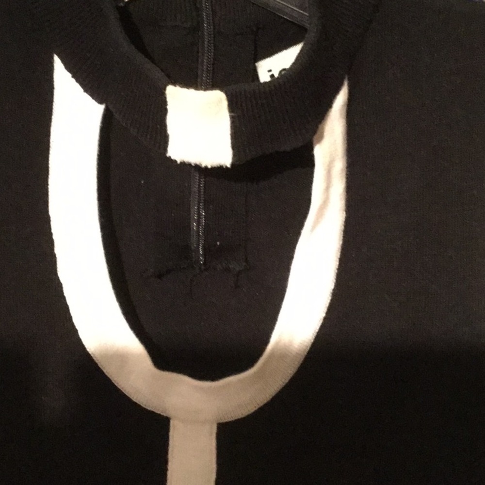 Jamie Sadock sleeveless golf top - Picture 2 of 5